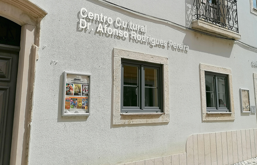 centro cultural afonso rodrigues pereira sm