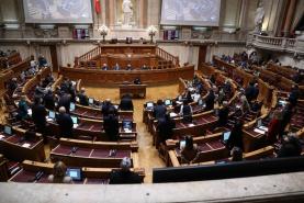 Deputados aprovam funcionamento do Parlamento até 29 de Julho e regresso em 6 de Setembro