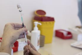 Covid-19: Regulador da União Europeia só admite quarta dose da vacina para imunodeprimidos
