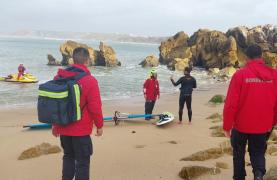 Estação Salva-vidas de Peniche resgata praticante de windsurf ao largo da ilha do Baleal