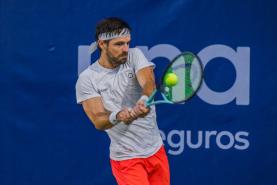 Gastão Elias tenta chegar às meias-finais do Indoor Oeiras Open