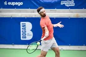 Gastão Elias afastado por tenista ucraniano no Eupago Porto Open