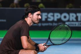 Indoor Oeiras Open 2: lourinhanense Gastão Elias afastado, caldense Frederico Silva segue para os quartos-de-final