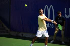 Ténis: Gastão Elias lidera quinteto português na segunda ronda do Eupago Porto Open