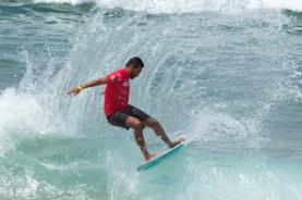 Santa Cruz Ocean Spirit: Internacional de Skimboard arrancou na Praia do Mirante