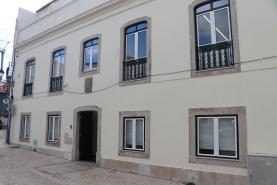 Novos serviços municipais funcionam a partir de hoje no antigo edifício dos Paços do Concelho