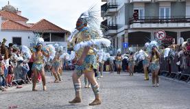 Peniche: Carnaval volta a encher as ruas de cor, calor e muita música