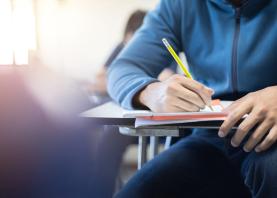 Provas finais do 9º ano começam com escolas preparadas para estrear formato digital
