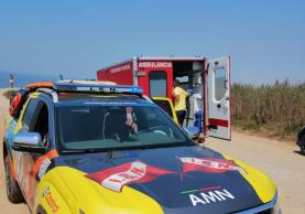 Peniche: elementos do projecto ‘SeaWatch’ auxiliam homem na praia da Almagreira