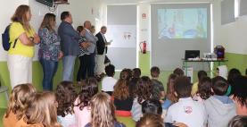 Câmara Municipal da Lourinhã lançou livro e filme de animação ‘Yana e Ravi, a amizade, para além...’