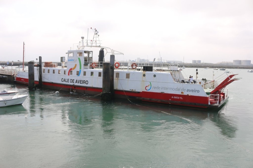 ferry aveiro